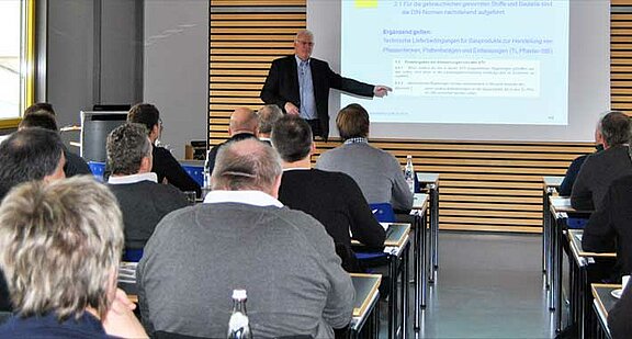 Beratung und Schulung